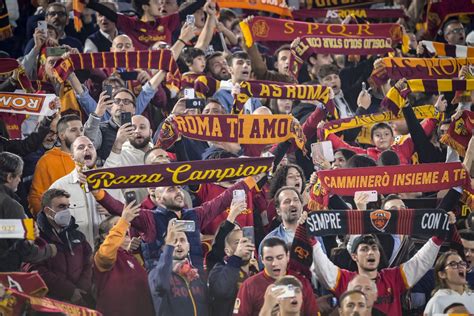 as roma english twitter